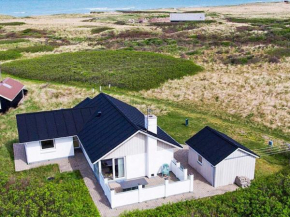8 person holiday home in Hj rring